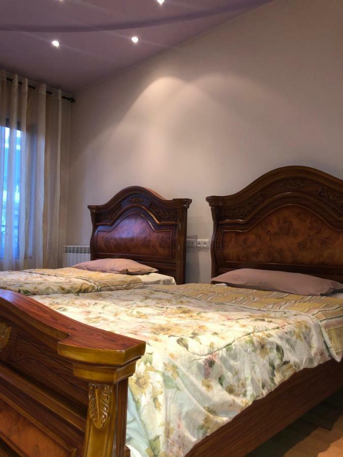 Luxury Tumanyan Apartment Γιερεβάν Εξωτερικό φωτογραφία